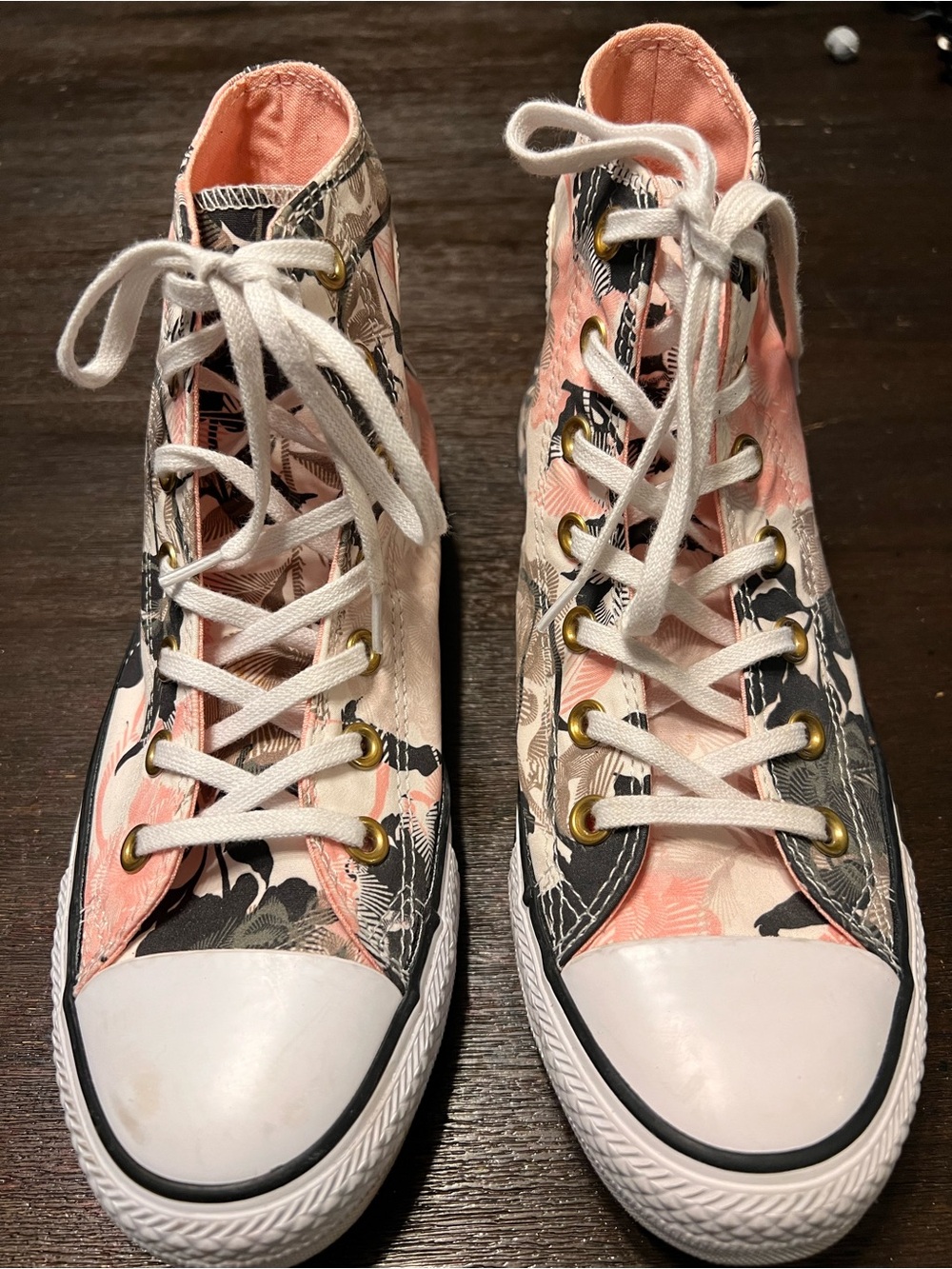 Women’s Converse Chuck Taylor All Star Florals Size 8